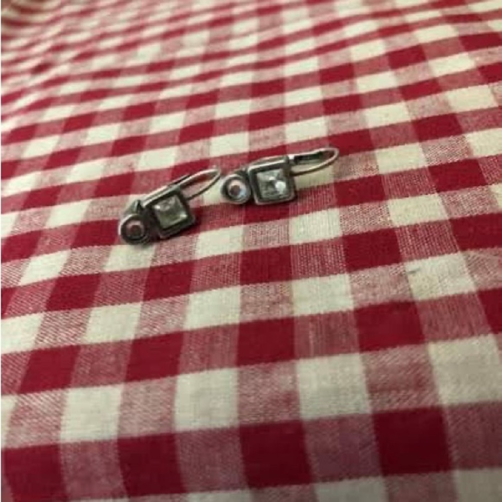 Women’s Antique Earrings